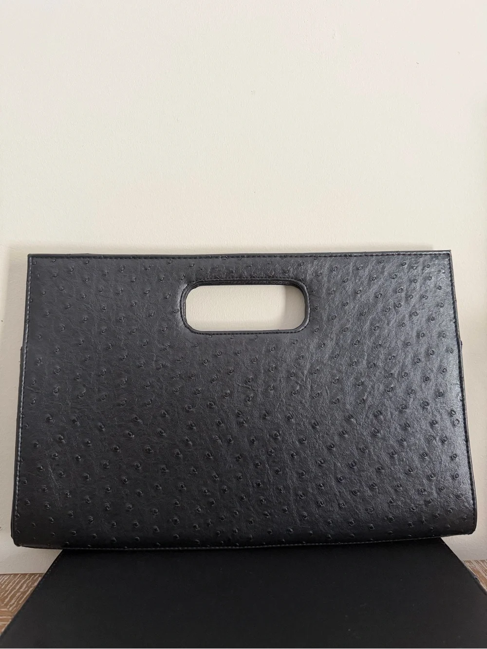 Versona Black Textured Cutout Handle Women's Clutch Bag